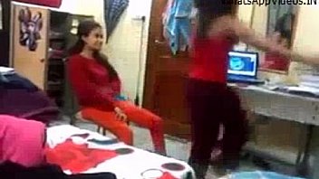 indian hostel girls dirty dance in hindi songs chut