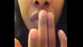 Indian Hot Teen Fingers for lover Whatsapp Video - Wowmoyback