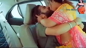 Indian Desi bhabhi car outdoor sex car parking sex