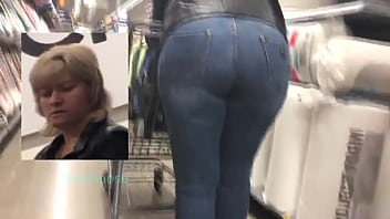 THICK THIGH PHAT ASS WHITE GIRL GRANNY IN TIGHT PANTS CANDID