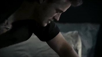 Teresa Palmer f. sex scene