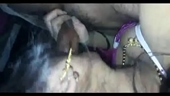 Beautyfull desi wife sucking cock