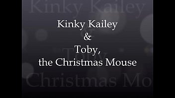 Kinky Kailey and her Christmas Mouse