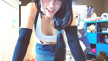 webcam cosplay tifa