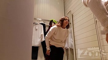 Voyeur in the changing room