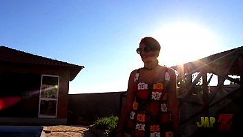 6 ft Milf on psychedelic sex trip