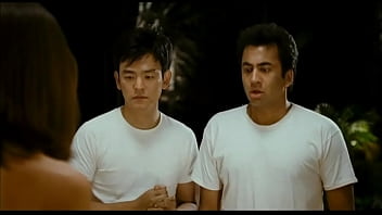 Multiple well trimmed vaginas shown in a mainstream the movie Harold & Kumar Escape From Guantanamo Bay