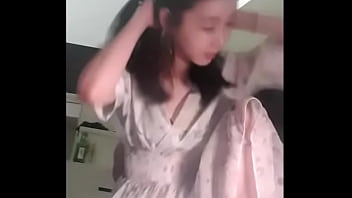 hot korean lady streaming and flashing