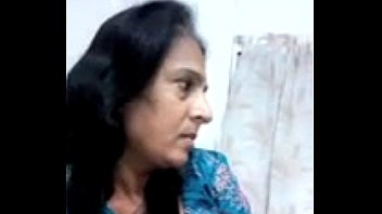 Indian Desi aunty giving blowjob to neighbour uncel at bedroom - Wowmoyback