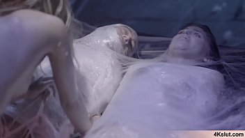 What if Alien was a porn movie instead