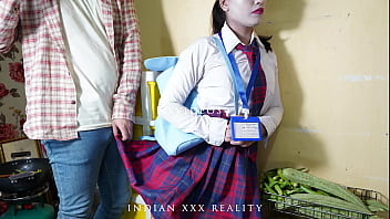 iXXX इंडियन स्कूल जाने से पहले भाई ने बहन को जबरदस्त चोदा हिंदी में xxxx