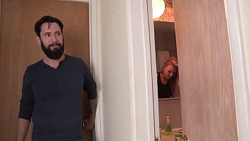 Family fantasy - Special bond with stepdad in bathroom