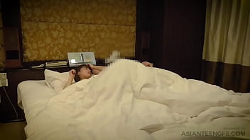 BEAUTIFUL ASIAN TEEN GIRL GETS HER YOUNG BODY BANGED